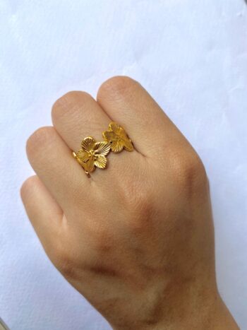 Floral ring