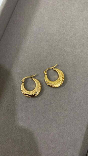 Leaflet Hoops