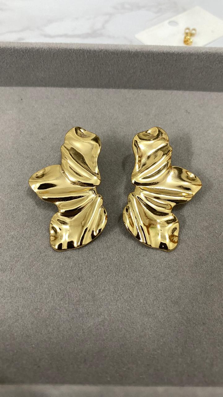 flower earrings 850 flower earrings 850 Taaz Studio