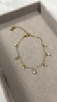 Dainty Droplet bracelet