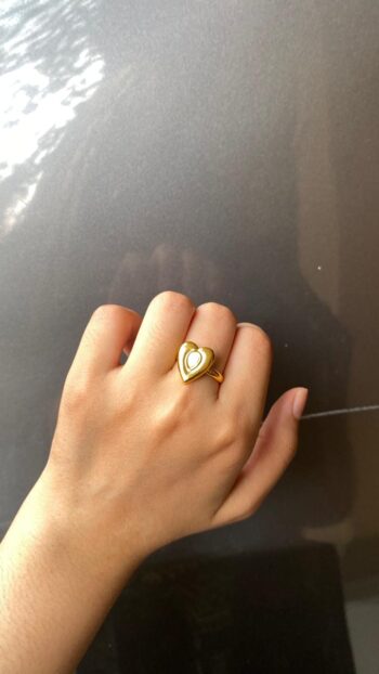 The Cupid’s Glow Ring