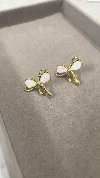 The Juliette Bows